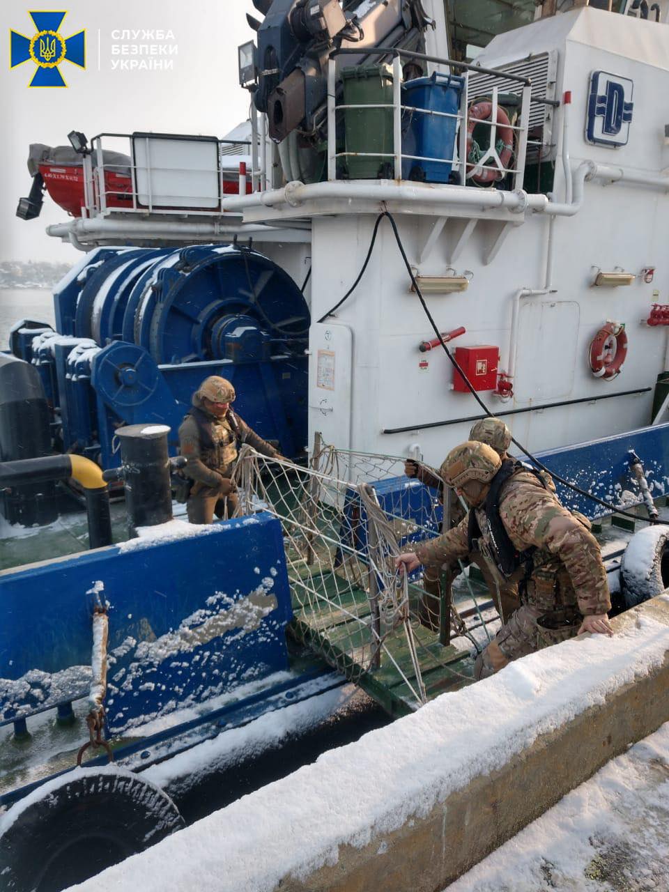 СБУ раскрыла схему по незаконной переправке моряков из Одессы в оккупированный Крым