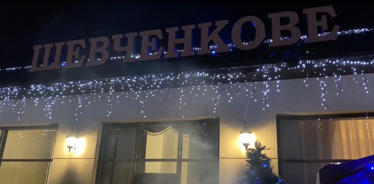 "Христос родился!" - "Славим его!": как в селе Шевченково Килийской ОТГ прошли традиционные колядования