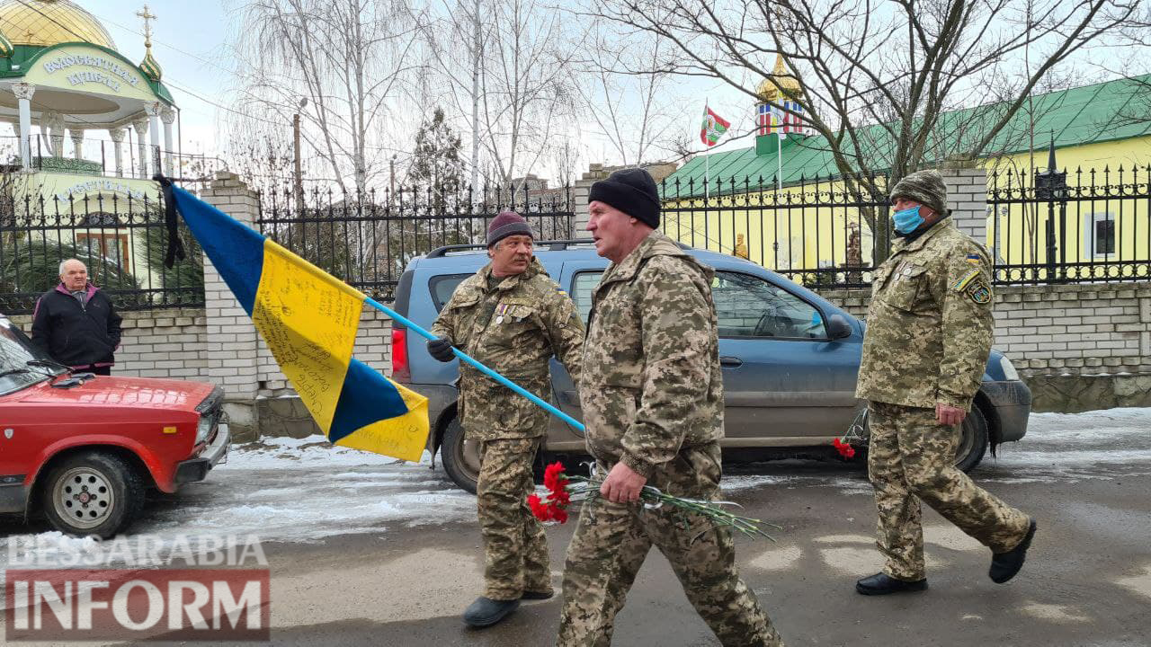 В Килии простились с погибшим на Востоке Украины защитником Владиславом Лященко