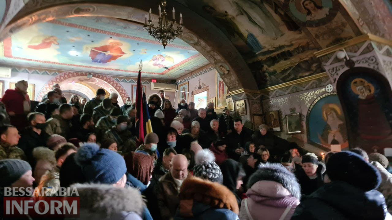 В Килии простились с погибшим на Востоке Украины защитником Владиславом Лященко