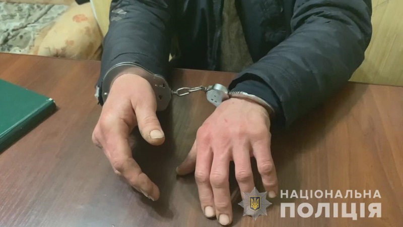 Несколько лет насиловали дочерей и жену: в Одессе задержан 48-летний рецидивист со стажем.