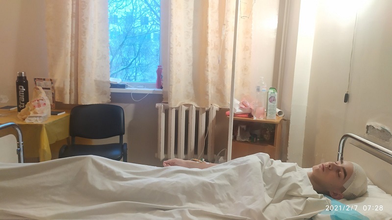 У 18-летнего жителя Аккермана обнаружили агрессивную форму рака мозга: семья собирает деньги на лечение