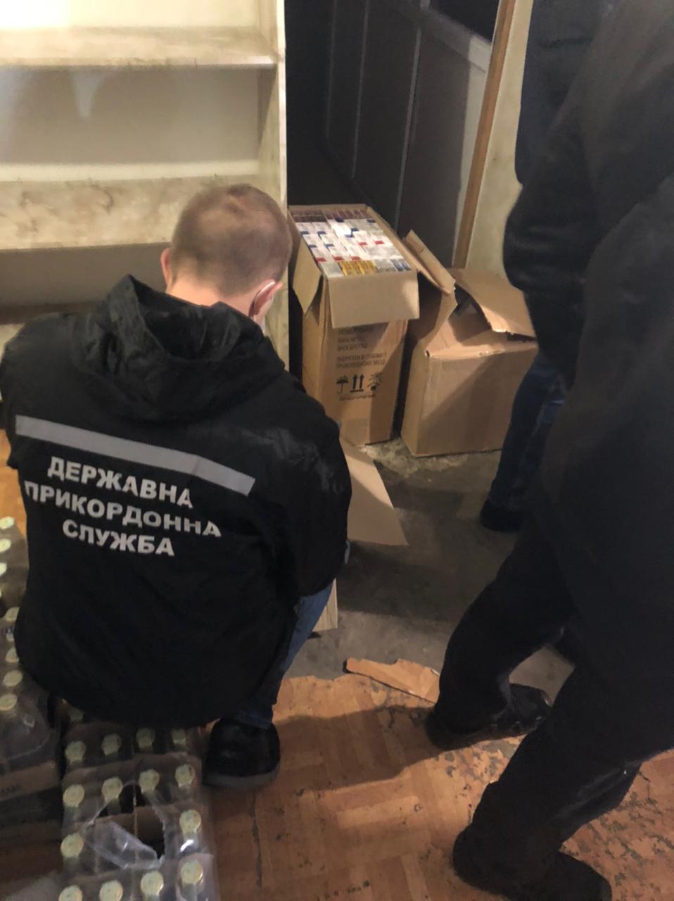 В Измаиле, Рени и Болграде прошли массовые обыски: обнаружены контрафактных сигареты и алкоголь на полмиллиона гривен