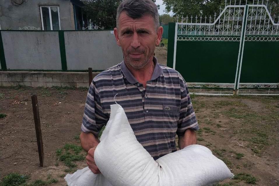 Почетный гражданин Килийской громады Марк Дубовой традиционно поздравил ветеранов и многодетных мам