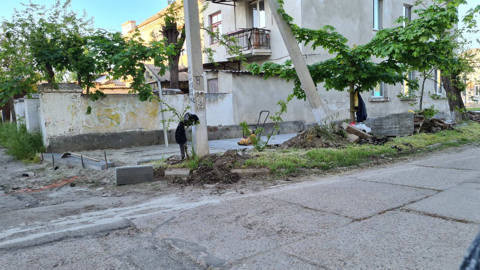 В Килии заброшенное здание гостиницы станет сетевым супермаркетом, прилегающую территорию благоустроят