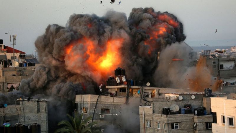 Кто такие ХАМАС: группировка, которая обстреливает Израиль и руководит сектором Газа