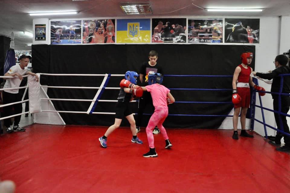 Измаильские боксеры отточили навыки на открытом ринге в Одессе