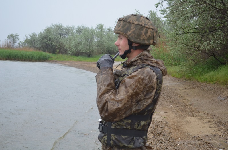 И в дождь, и в холодный ветер: как аккерманские понтонеры оттачивали свое мастерство на Днестровском лимане (фоторепортаж)