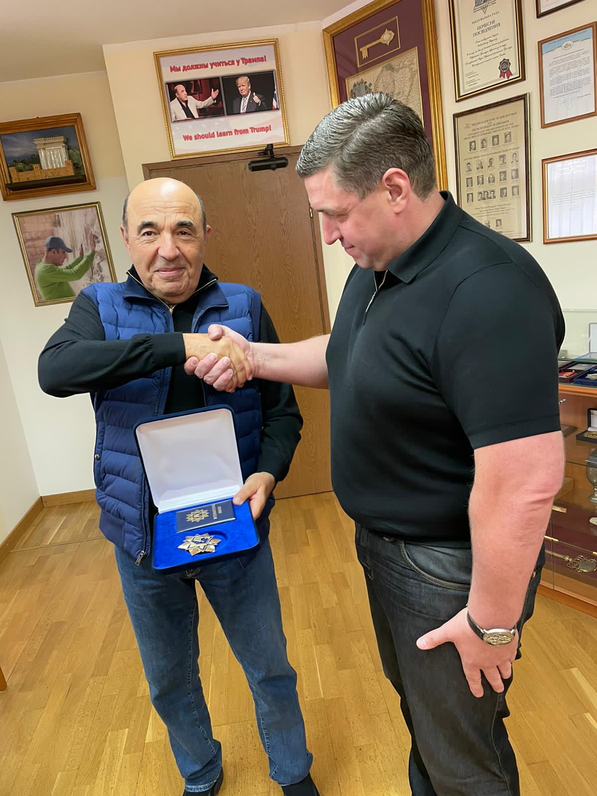 Еврейская община Украины наградила Александра Дубового орденом высшей степени отличия