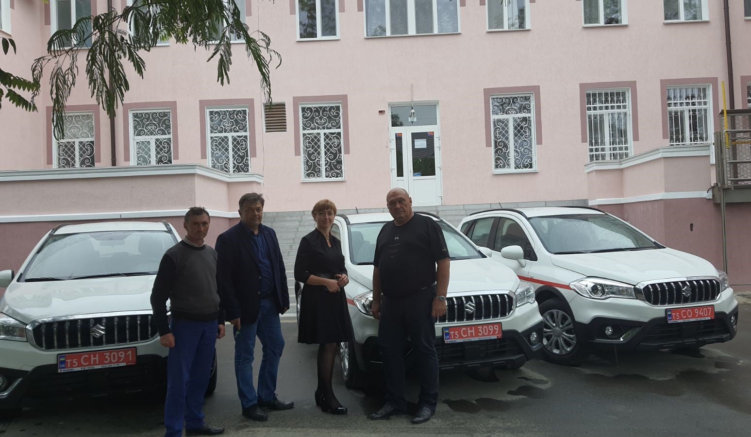 Три амбулатории Измаильского района получили автомобили для оказания медпомощи жителям