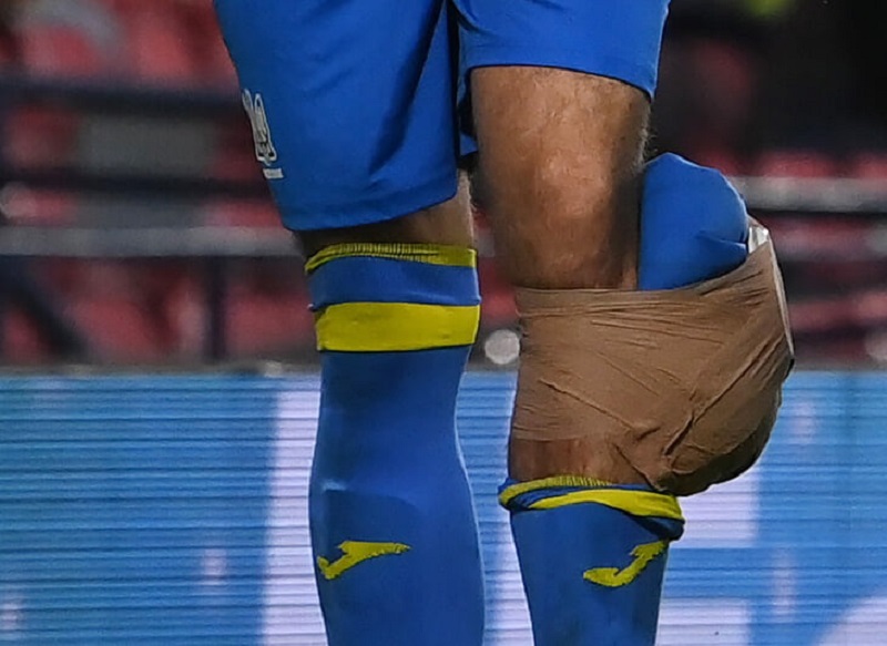 Прямой ногой в колено: стали известны результаты обследования нападающего сборной Украины Беседина, получившего травму в игре со Швецией