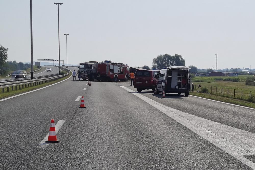 Водитель автобуса уснул за рулем: 10 человек погибли и 44 ранены в результате страшной аварии в Хорватии