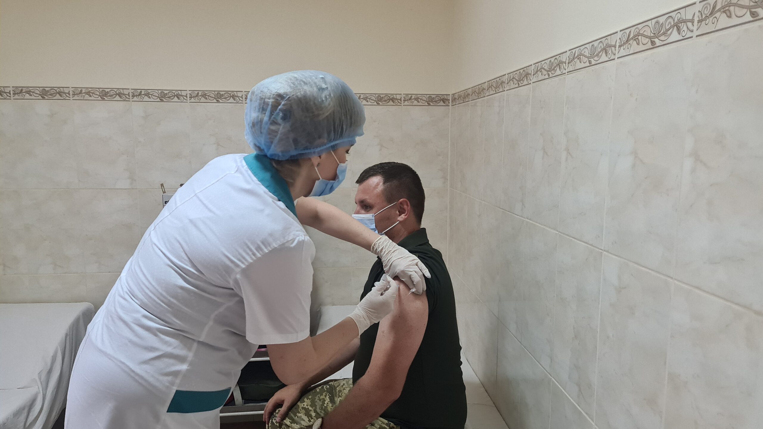 В Измаильском отряде более 140 пограничников прошли полный курс вакцинации от COVID-19.