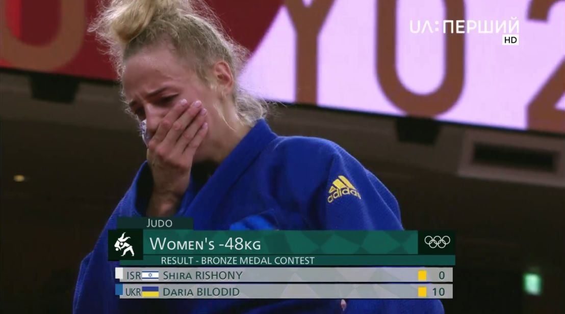 Слёзы счастья: украинская спортсменка выиграла первую медаль на Олимпийских играх-2020