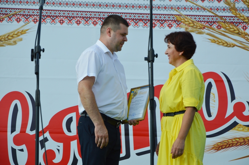 Бессарабская "клубничная столица" Украины отгуляла 126-й День рождения
