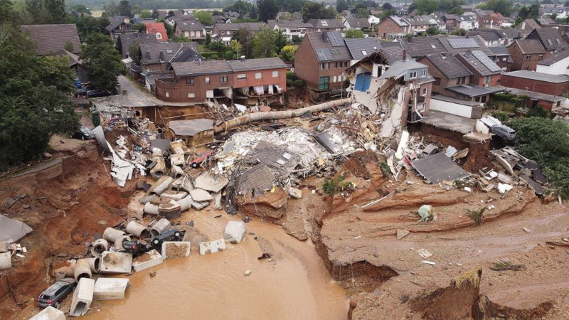 Последствия наводнения в Европе, от которых уже погибло более сотни человек: шокирующий фоторепортаж