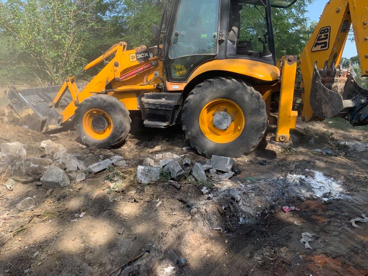 Два села объединили усилия для ликвидации мусорной свалки на территории Барановского леса под Измаилом