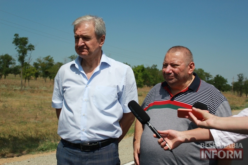 Контраст протяженностью 7,5 км: "убитую" дорогу через Котловину и Владычень в Болград