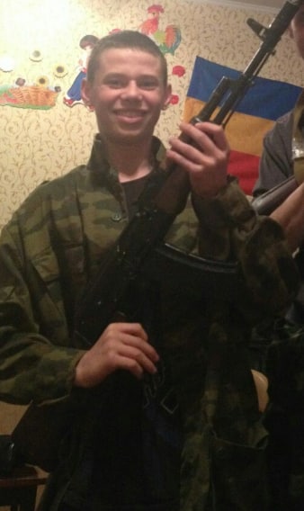 Боевик «ЛНР» добровольно сдался в плен украинским военным
