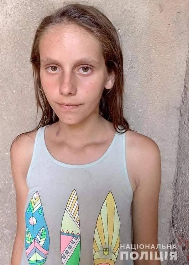 Сбежали в лес и жили в шалаше: в Одесской области разыскали 17-летнего Ромео и 13-летнюю Джульетту