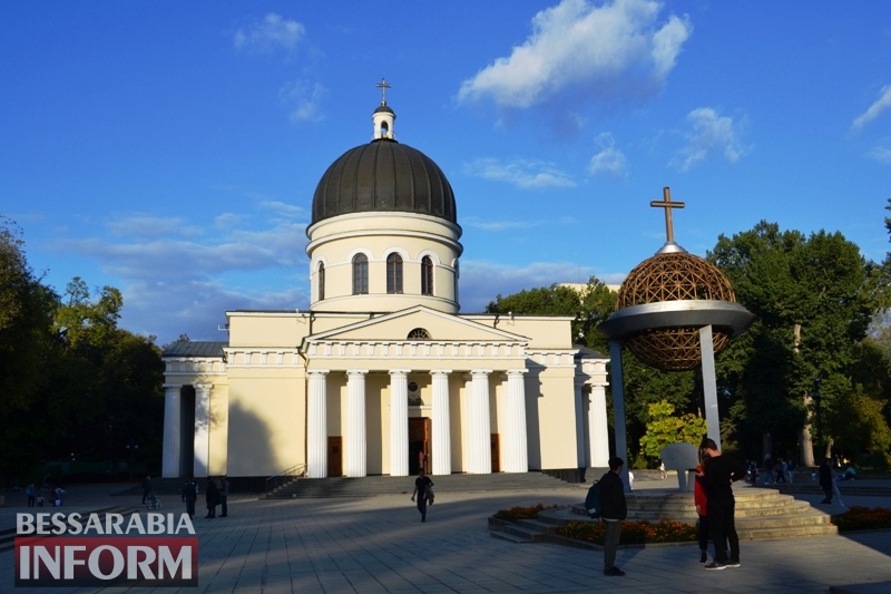 Интересно знать: колокола главного храма Молдовы - "Made in Izmail"