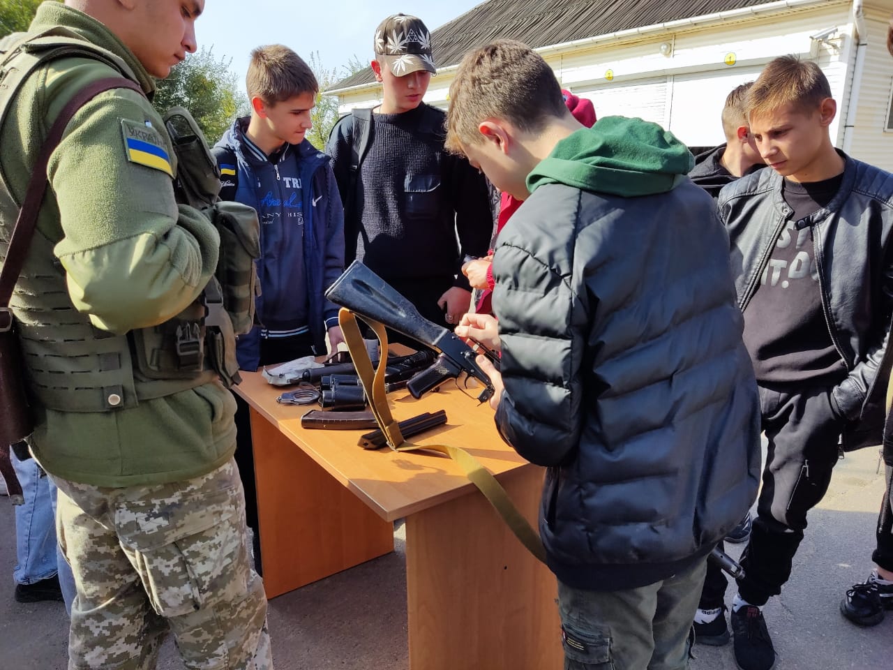 Пограничники Измаильского отряда провели профориентационные мероприятия в отделе погранслужбы «Болград»
