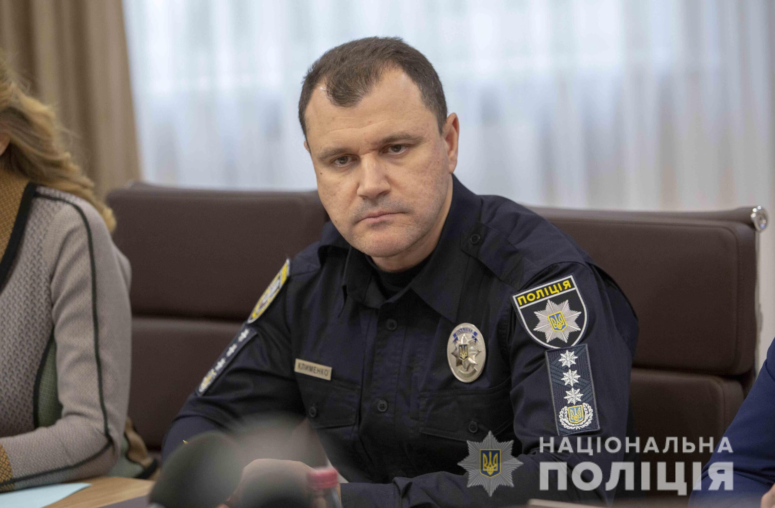 Ответственность несут даже те, кто покупает: в Украине за неделю полиция изъяла почти 200 поддельных COVID-документов