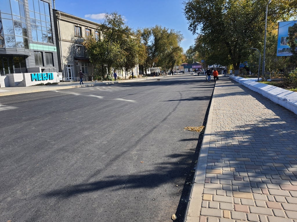 В Татарбунарах отремонтировали одну из центральных улиц и площадь