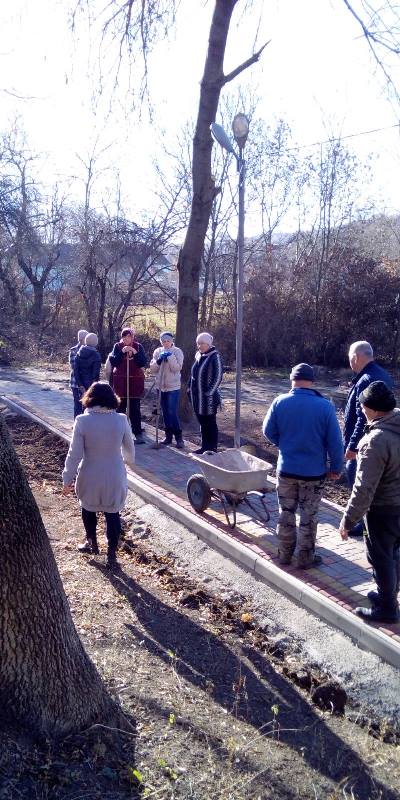 В Тарутино появилось современное мини-футбольное поле: завершено строительство спортивной площадки