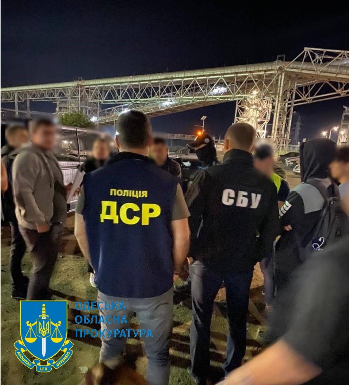В Одесской области судят организатора и двух членов международной преступной группировки за контрабанду кокаина из Эквадора