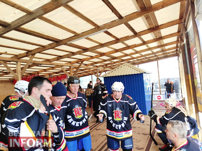 Аккерманцы в зрелищном хоккейном матче вырвали победу у гостей-измаильчан (фоторепортаж)