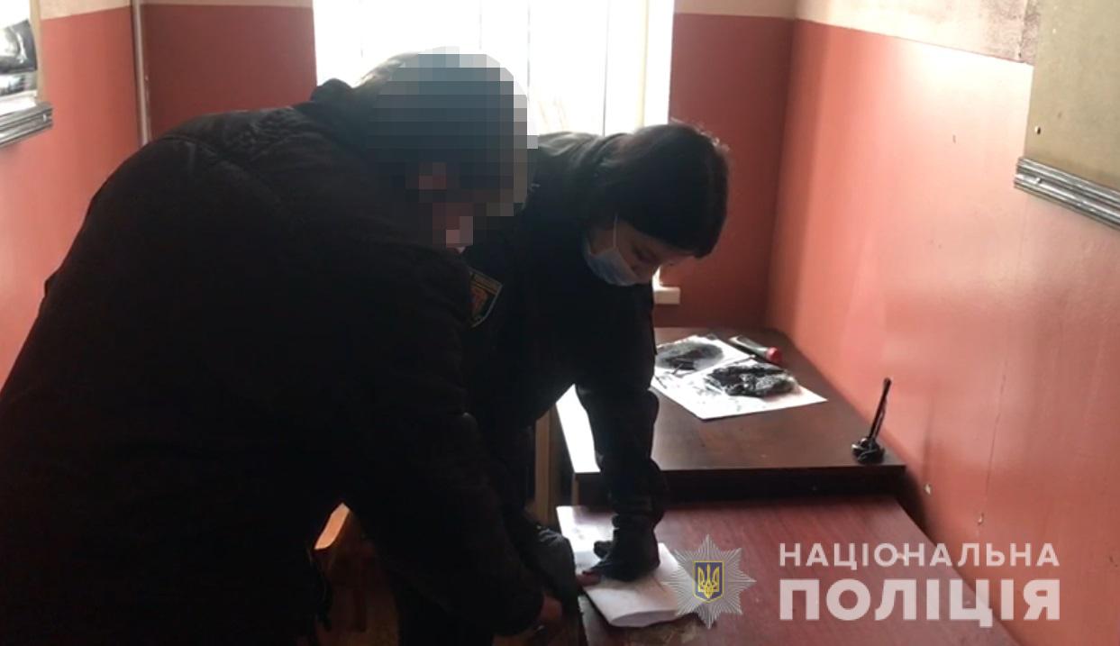 Житель Одесской области в рождественскую ночь зарезал собственного отца