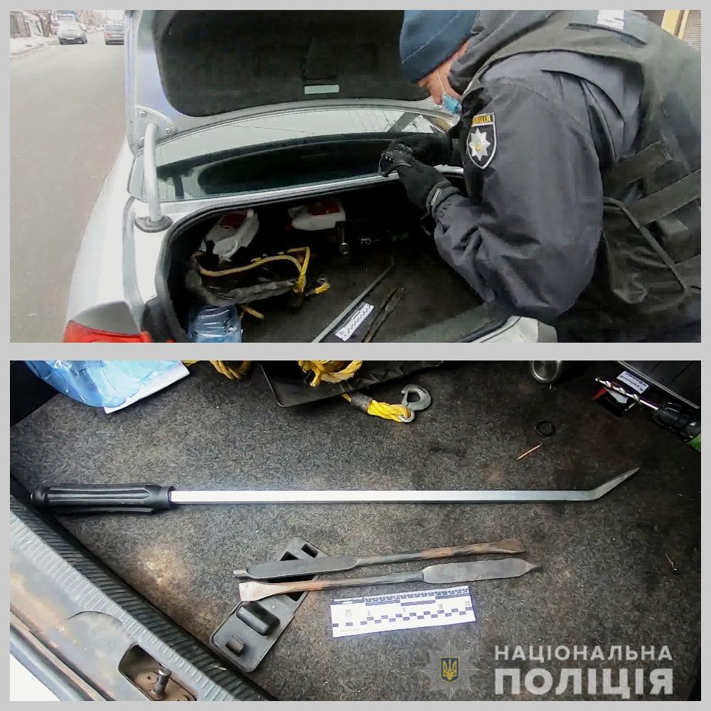 Наехал автомобилем на полицейского: стали известны подробности задержания уроженца Болградского р-на, который украл 800 тысяч в отделении "Новой почты"