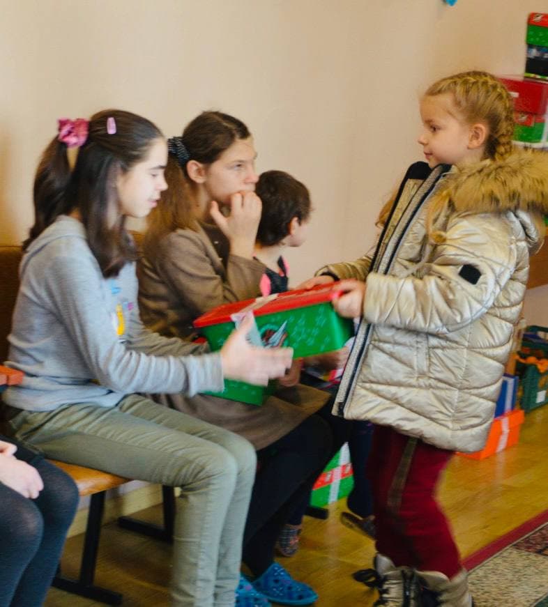 «Різдвяна радість» в Бессарабии: «Фонд Добра и Любви» провел очередную масштабную рождественскую акцию