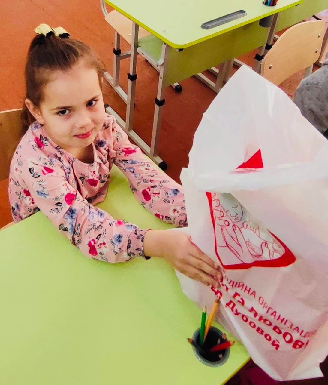 Подарки детям: в Бессарабии продолжается масштабная акция от "Фонда Добра и Любви" Александра Дубового
