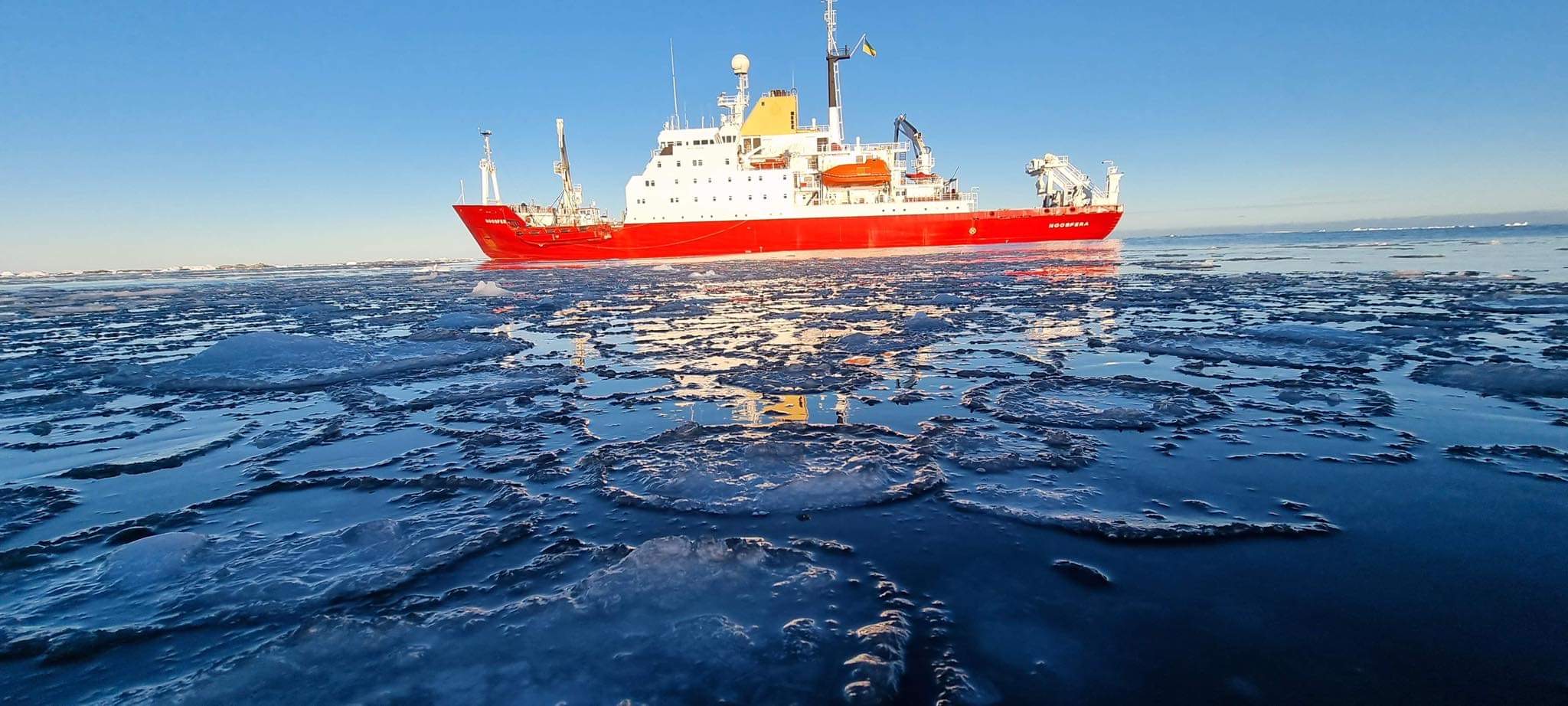 В Антарктике был установлен указатель на Измаил