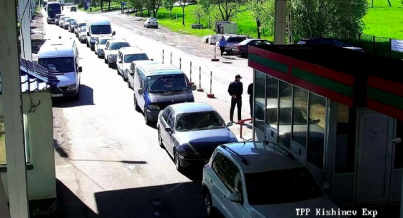 Взрывы, очереди на границе и «красный уровень» террористической угрозы: что происходит в Приднестровье