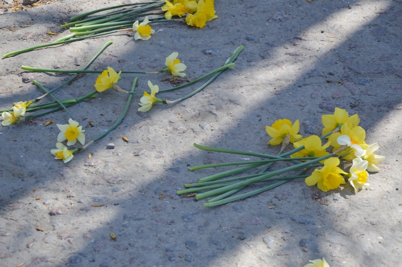 Провожали пешком до кладбища десятки людей: в Килии простились с погибшим в Николаевской области солдатом Дмитрием Дюльгер
