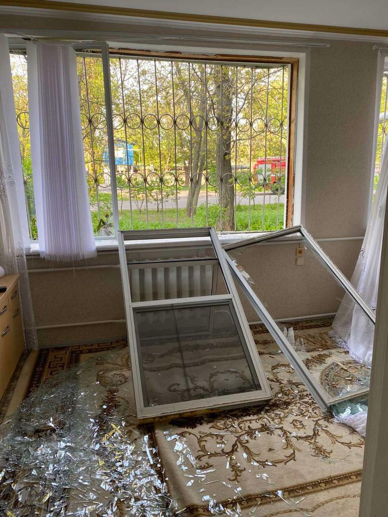 Более 250 квартир повреждены после вчерашнего ракетного удара войск РФ по Одессе.