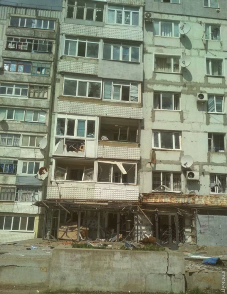 В Запорожской области оккупанты обстреляли жилые дома: погибли два человека, еще четверо ранены