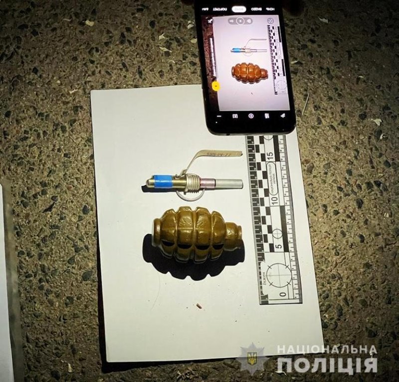 В Одессе подозреваемый в незаконной торговле оружием при задержании подорвал гранату - ранены трое полицейских