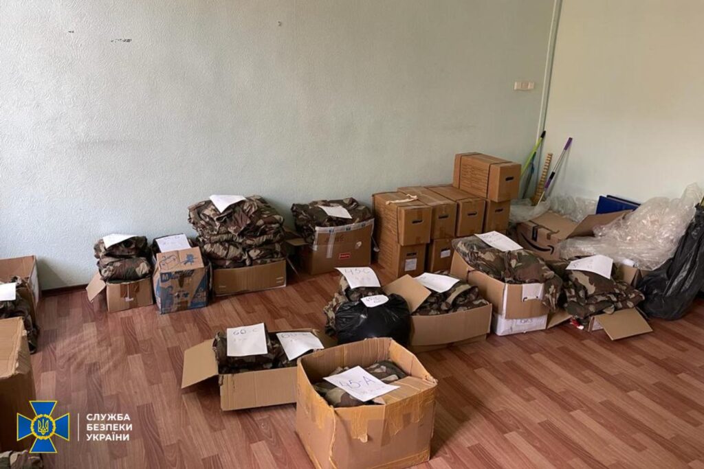 В Одессе задержали руководителя благотворительного фонда, который торговал гуманитарной помощью