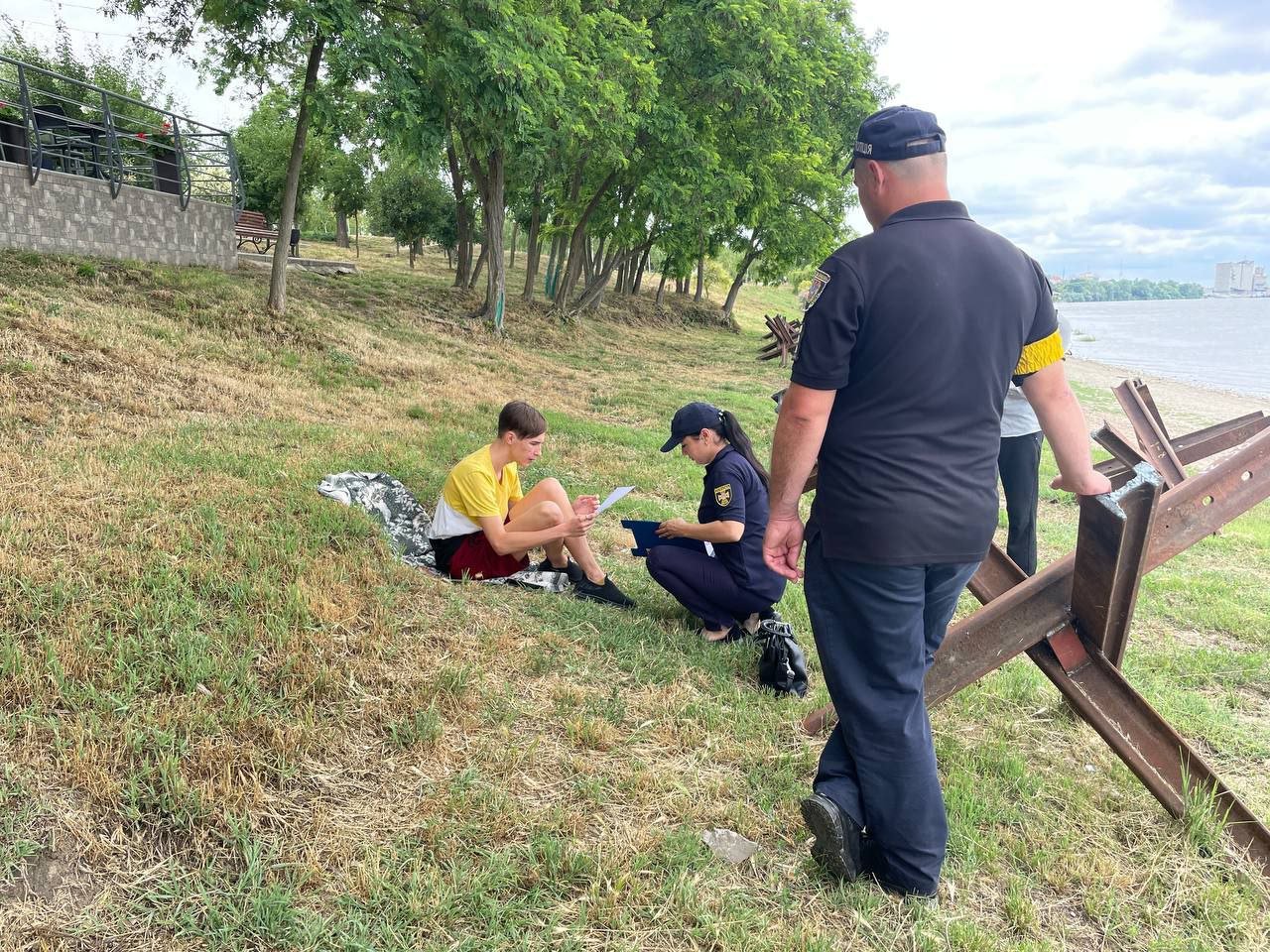 "Купание запрещено": в Измаиле спасатели провели рейд на берегу Дуная