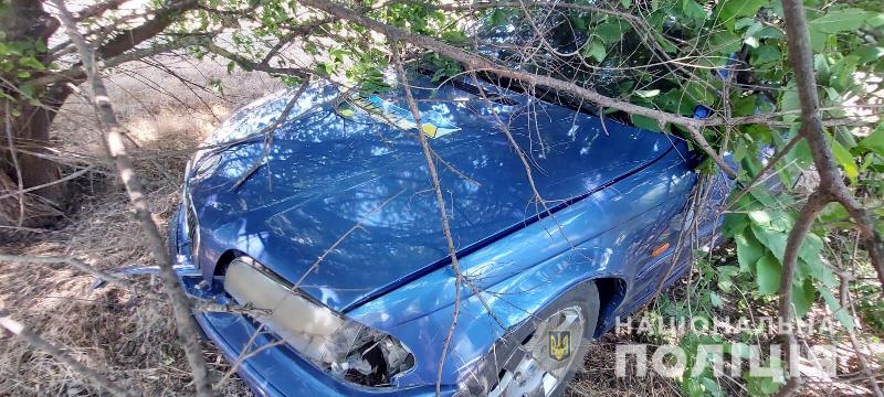 На трассе Одесса-Рени столкнулись Renault Trafic и BMW - один человек погиб, шестеро в больнице