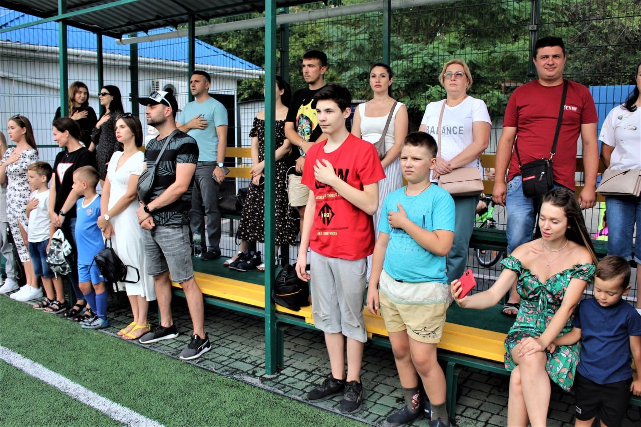 В Ізмаїли під час товариського матчу з футболу збирали донати на закупівлю медичних товарів для прикордонного госпіталю