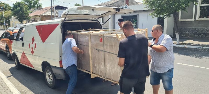 В Измаиле пограничный госпиталь получил от волонтеров матрасы для функциональных кроватей