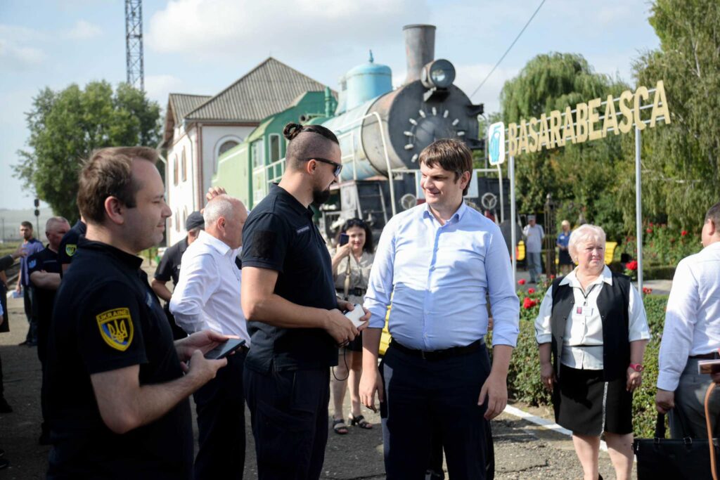 Альтернатива мосту через Днестровский лиман: Украина и Молдова возобновили движение поездов на участке "Березино – Басарабяска"