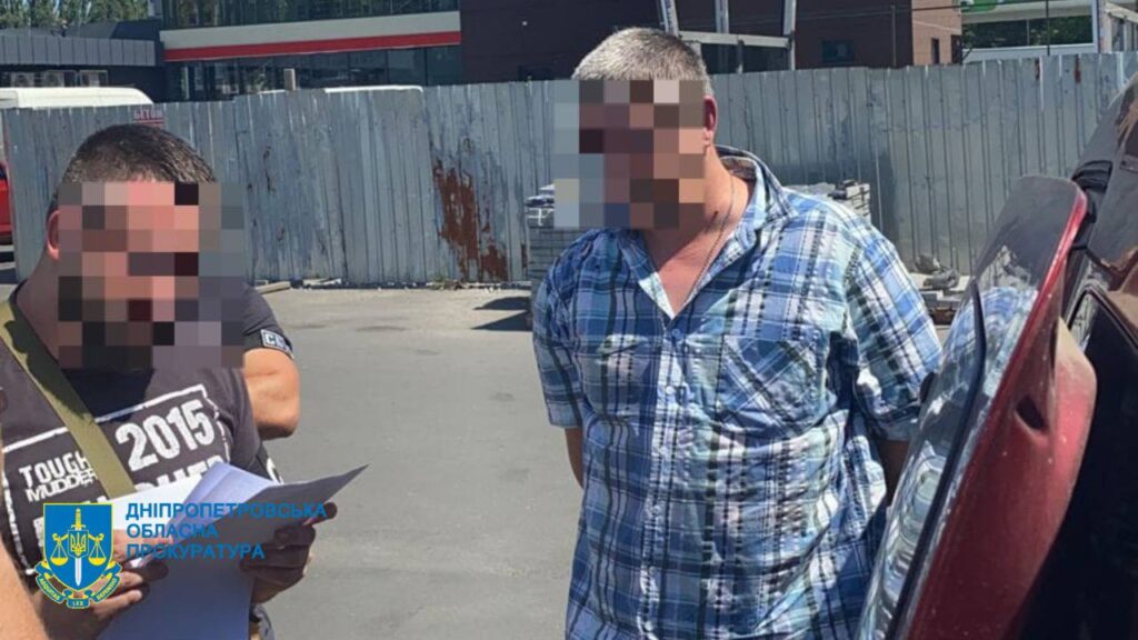 Збирав дані для коригування ракетних ударів по аеродромах Дніпропетровщини: СБУ затримала ще одного російського агента