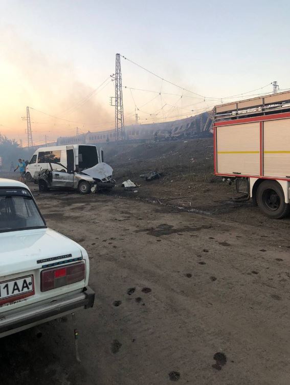 Кількість загиблих унаслідок ракетних ударів окупантів по Чаплиному зросла до 22, п'ятеро людей згоріли в машині