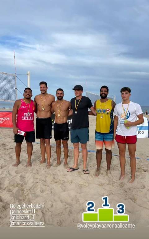 Пляжний волейболіст з Арцизької громади став другим на турнірі в Іспанії